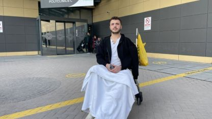 Antalya'daki otobüs kazasında yaralanan üniversitesi öğrencisi Yağız Oğuz, Eskişehir'de tedavi ediliyor: