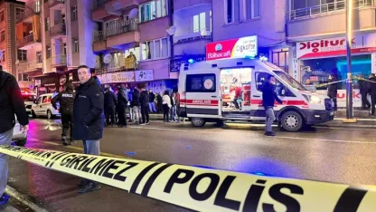 Aksaray'da eski eşini ve onun kuzenini öldüren kişi aynı silahla intihar etti