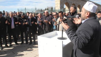 Beyşehir Gölü kıyısında şükür duası yapıldı