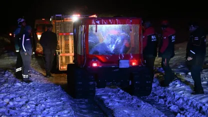 Kayseri'de mahsur kalan 3 işçi AFAD ekiplerince kurtarıldı