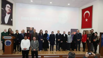 AK Parti Kayseri Milletvekili Böhürler, "Genç KADEM Söyleşileri"nin konuğu oldu