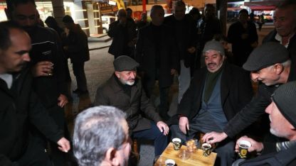 Başkan Çolakbayrakdar, ramazan ayında mahalle ziyaretlerine devam ediyor