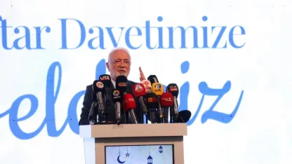 AK Parti Genel Başkanvekili Mustafa Elitaş, Kayseri'de iftar programına katıldı: