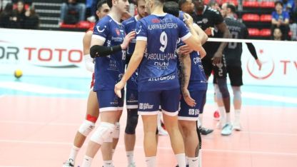 Voleybol: SMS Grup Efeler Ligi