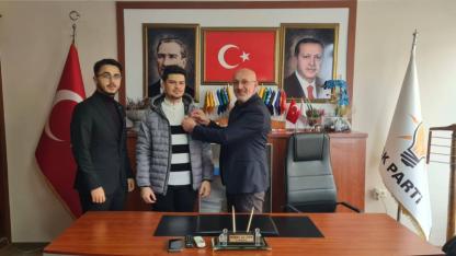 AK Parti'nin en genç üyesi oldu