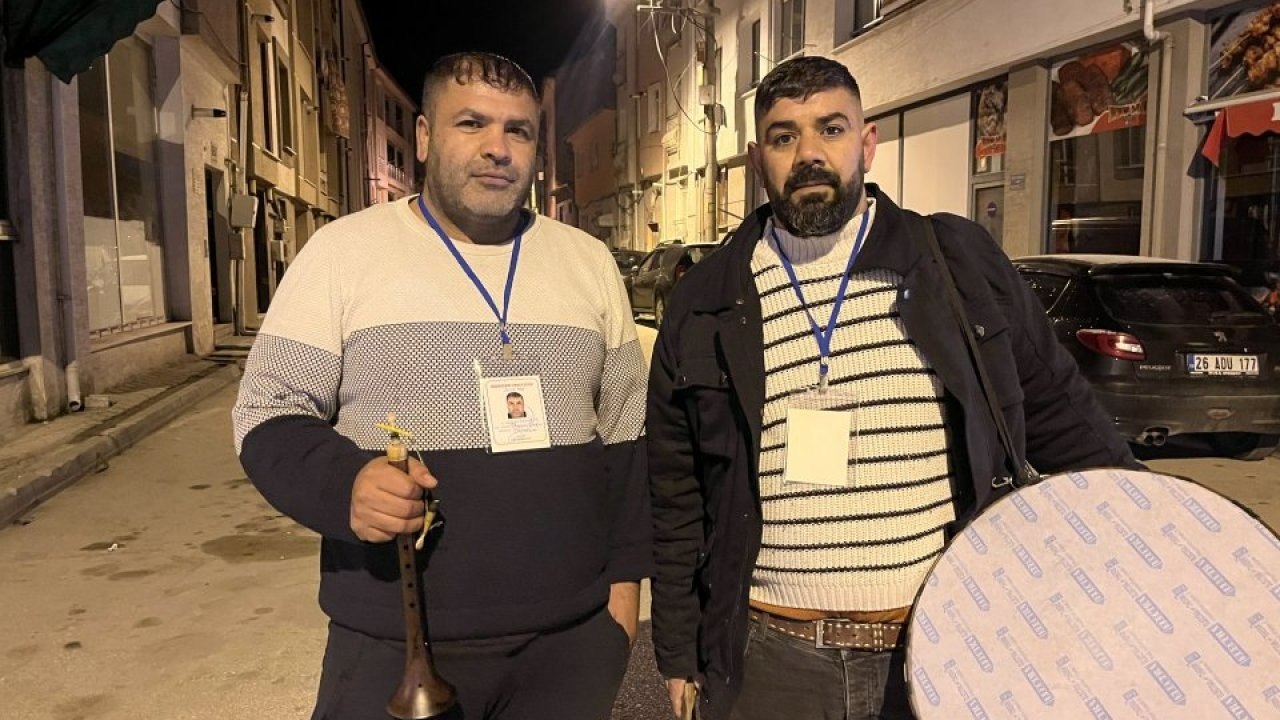 Eskişehir'de ramazan davulcularının sahur mesaisi başladı