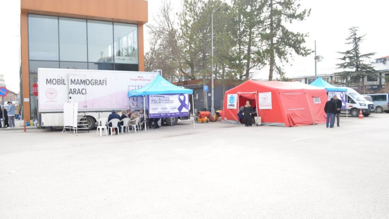 Mobil mamografi aracı Şabanözü'nde hizmet vermeye başladı