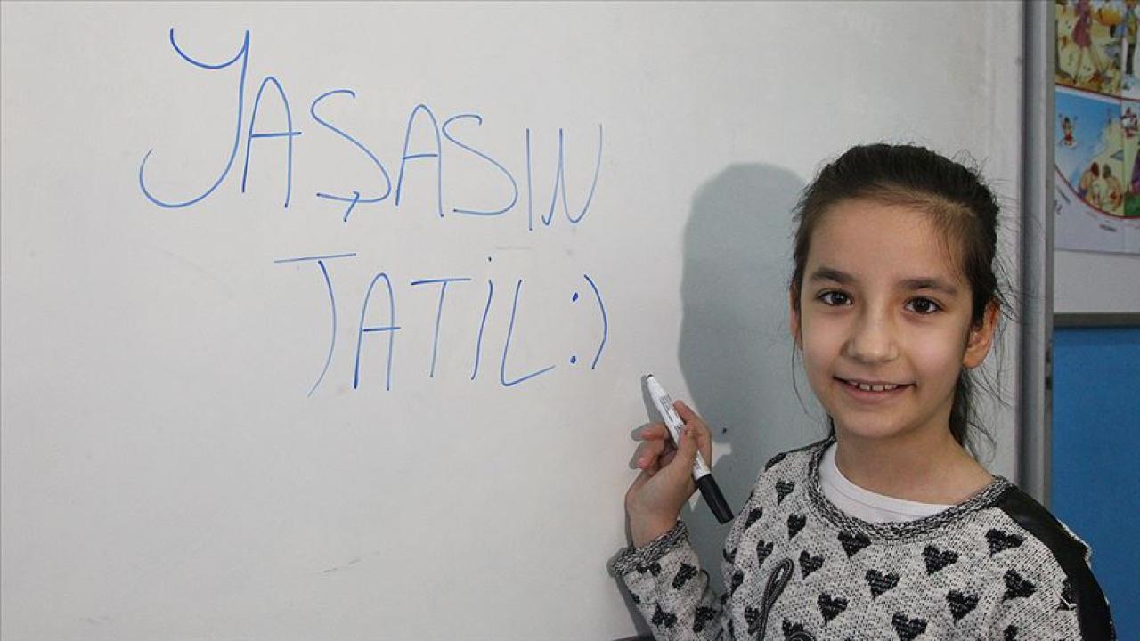 Okullar tatil edildi