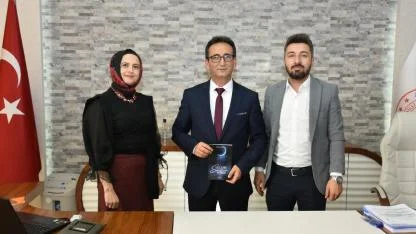 Raflardaki yerini aldı