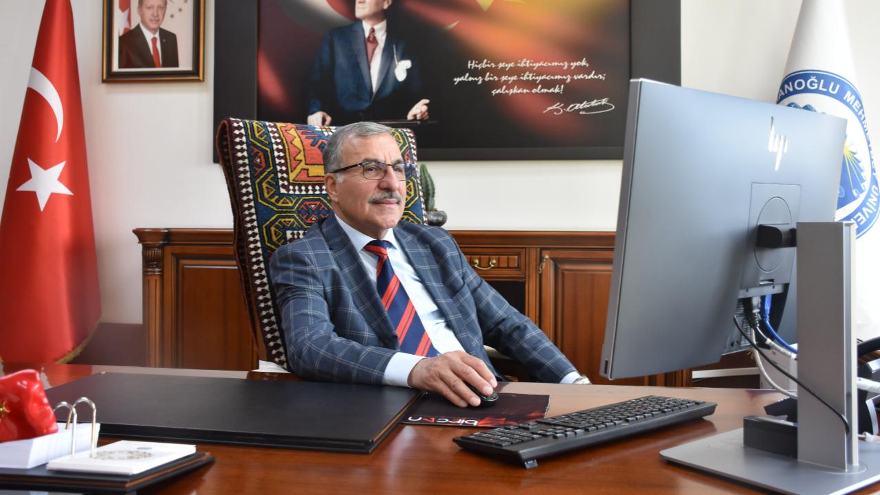 Rektör Gavgalı seçimi yaptı