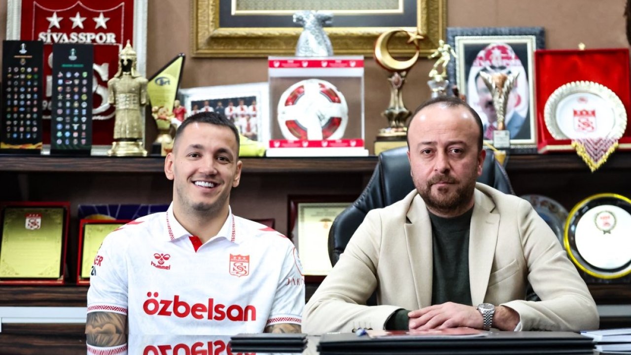 Sivasspor, Arnavut golcü Rey Manaj'ı yeniden kadrosuna kattı