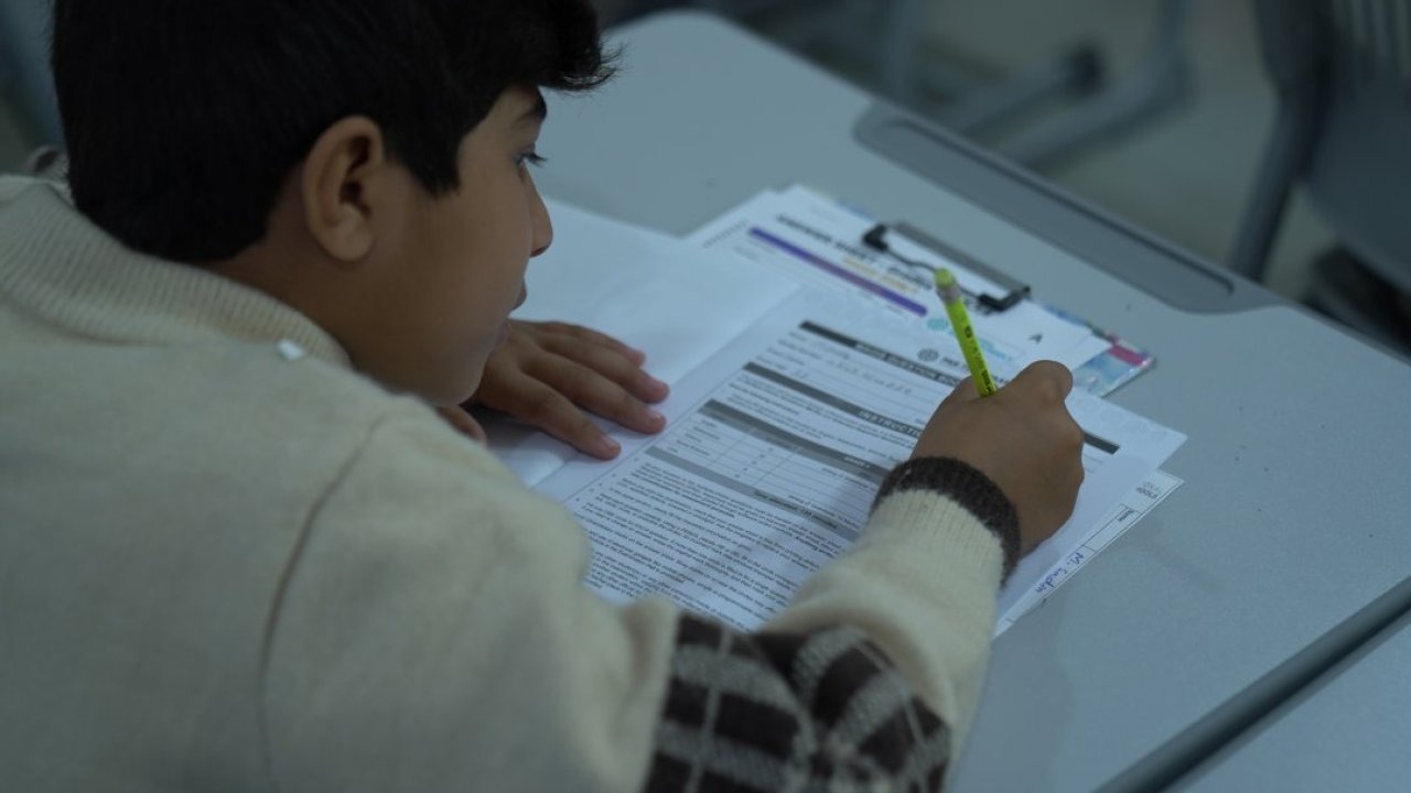 TMV'nin Pakistan'da düzenlediği giriş sınavına 6 bin 500'ü aşkın öğrenci katıldı