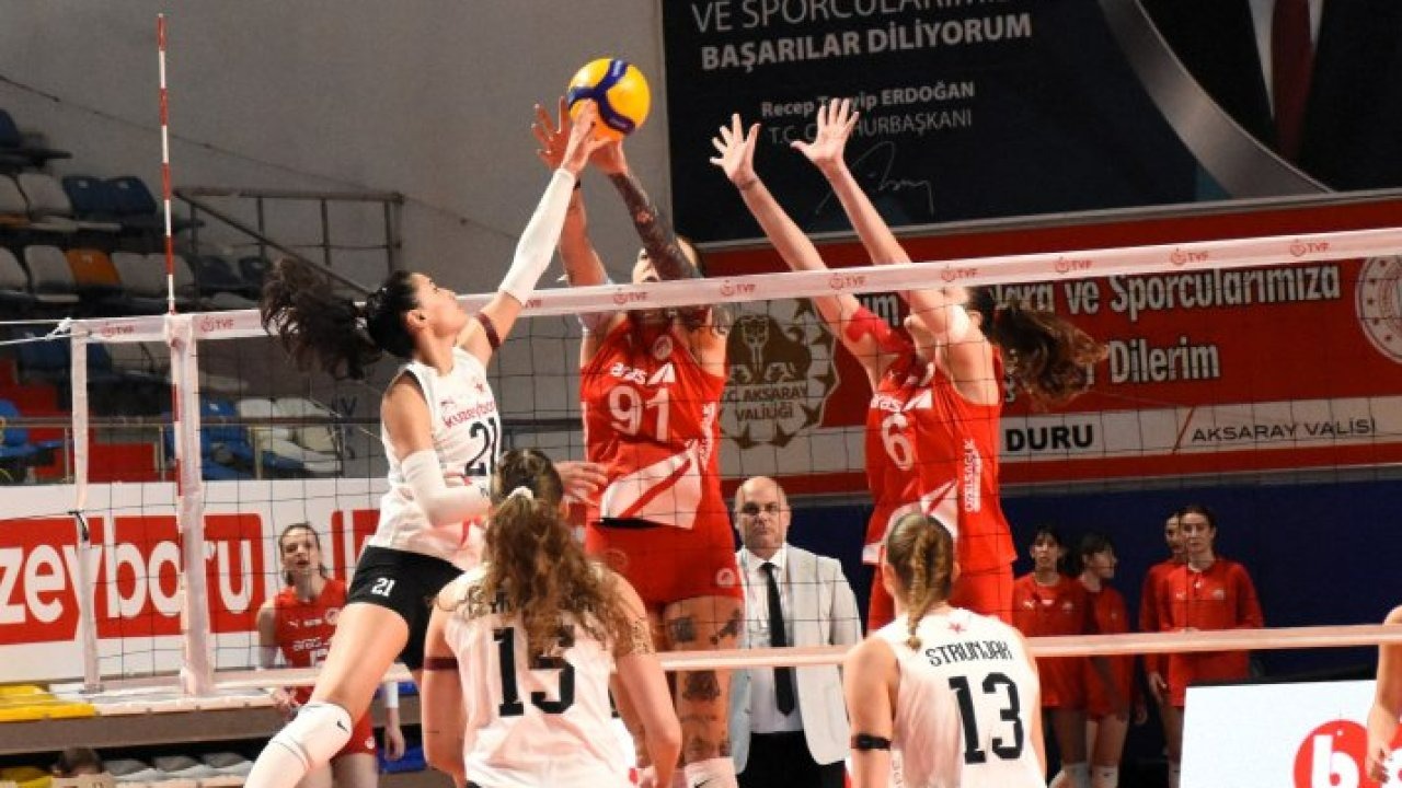 Voleybol: Vodafone Sultanlar Ligi