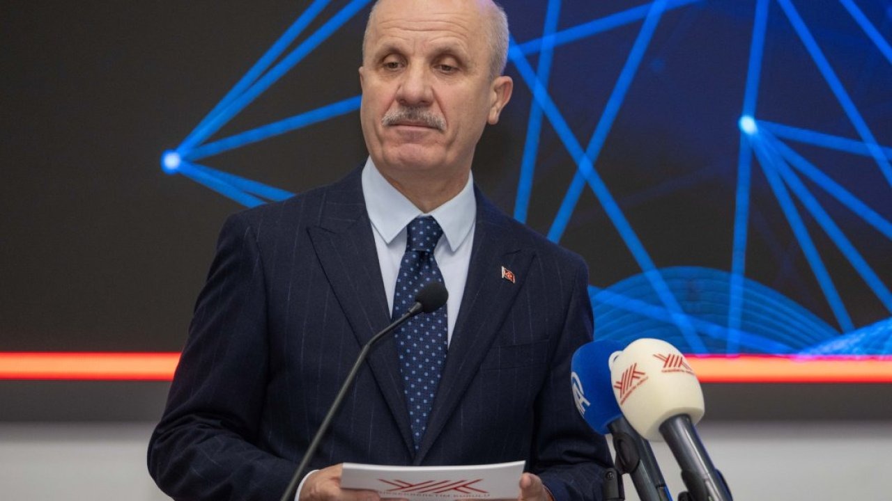 YÖK Başkanı Özvar, "Yükseköğretimde Mesleki Eğitimin Yaygınlaştırılması" programında konuştu: