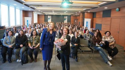 Daikin Türkiye çalışanlarını Gülseren Budayıcıoğlu ile buluşturdu