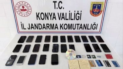 Konya merkezli dolandırıcılık operasyonunda yakalanan 22 zanlıdan 16'sı tutuklandı