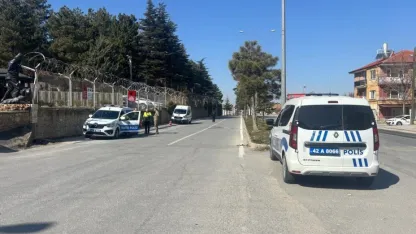 Akşehir'de polise çarpıp kaçan motosiklet sürücüsü yakalandı
