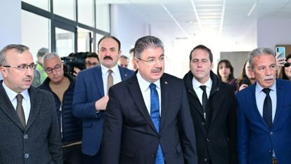 Eskişehir Valisi Yılmaz, yapımı süren özel eğitim anaokulu inşaatını inceledi