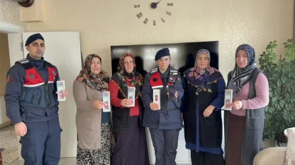 Yozgat'ta jandarma ekipleri köylerde KADES'i tanıttı