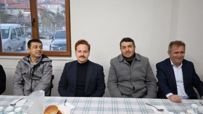Kayıören köyünde vatandaşlar iftar sofrasında buluştu