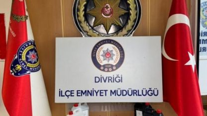 Sivas'ta 40 litre kaçak etil alkol ele geçirildi