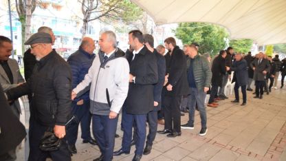 Kahramankazan'da bayramlaşma töreni düzenlendi