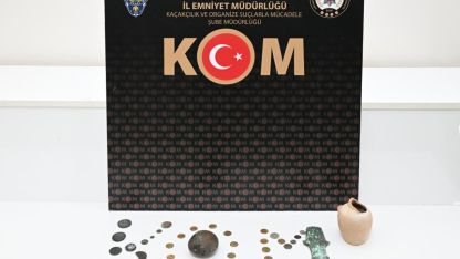 Kırşehir'de tarihi eser niteliğinde 35 sikke ve 3 obje ele geçirildi