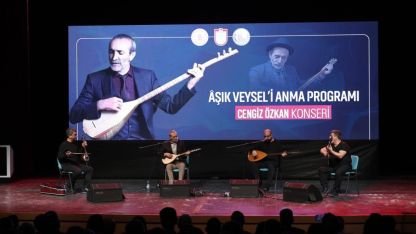 Halk ozanı Aşık Veysel, vefatının 53. yılında türkülerle anıldı