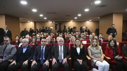 İYİ Parti Genel Başkanı Dervişoğlu, partisinin Siyaset Akademisinin açılışında konuştu: