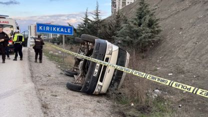 Kırıkkale'de şarampole devrilen minibüsteki 5 kişi yaralandı