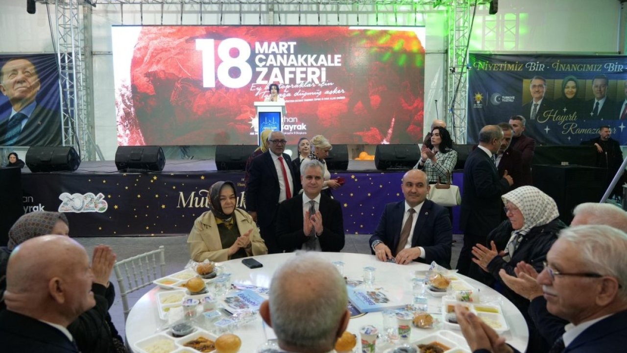 AK Parti Genel Başkan Yardımcısı Yalçın Eskişehir'de iftar programlarına katıldı