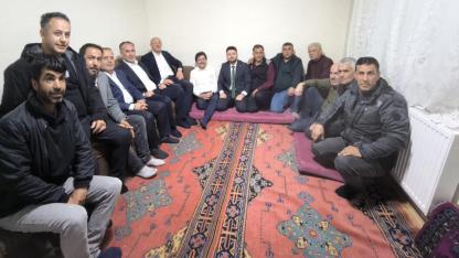 AK Parti  sahur sofrasında