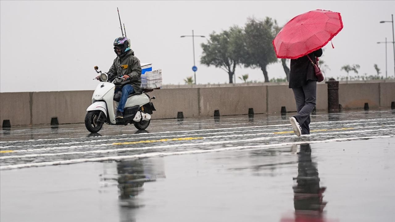 Bayramda yağışlı hava etkili olacak