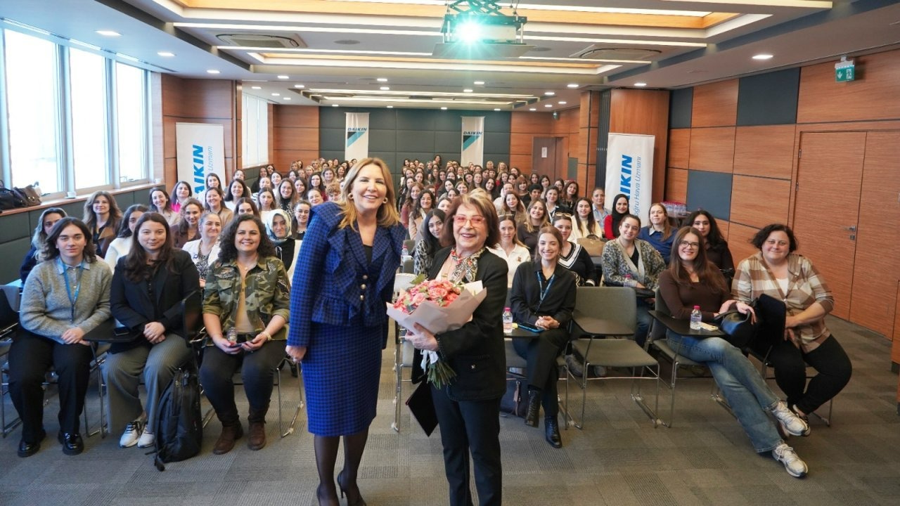 Daikin Türkiye çalışanlarını Gülseren Budayıcıoğlu ile buluşturdu