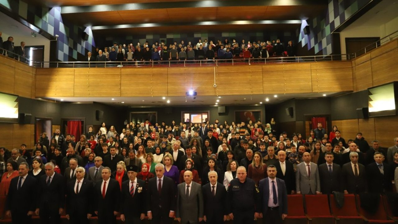 Gölbaşı'nda "İstiklal Marşı'nın Kabulü ve Mehmet Akif Ersoy'u Anma Günü" programı düzenlendi