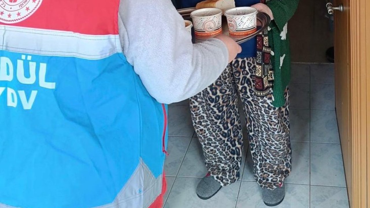 Güdül Kaymakamlığından ihtiyaç sahiplerine sıcak yemek