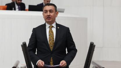 “İstiklal Marşımızı Arapça Okutmak Şuursuzluktur”