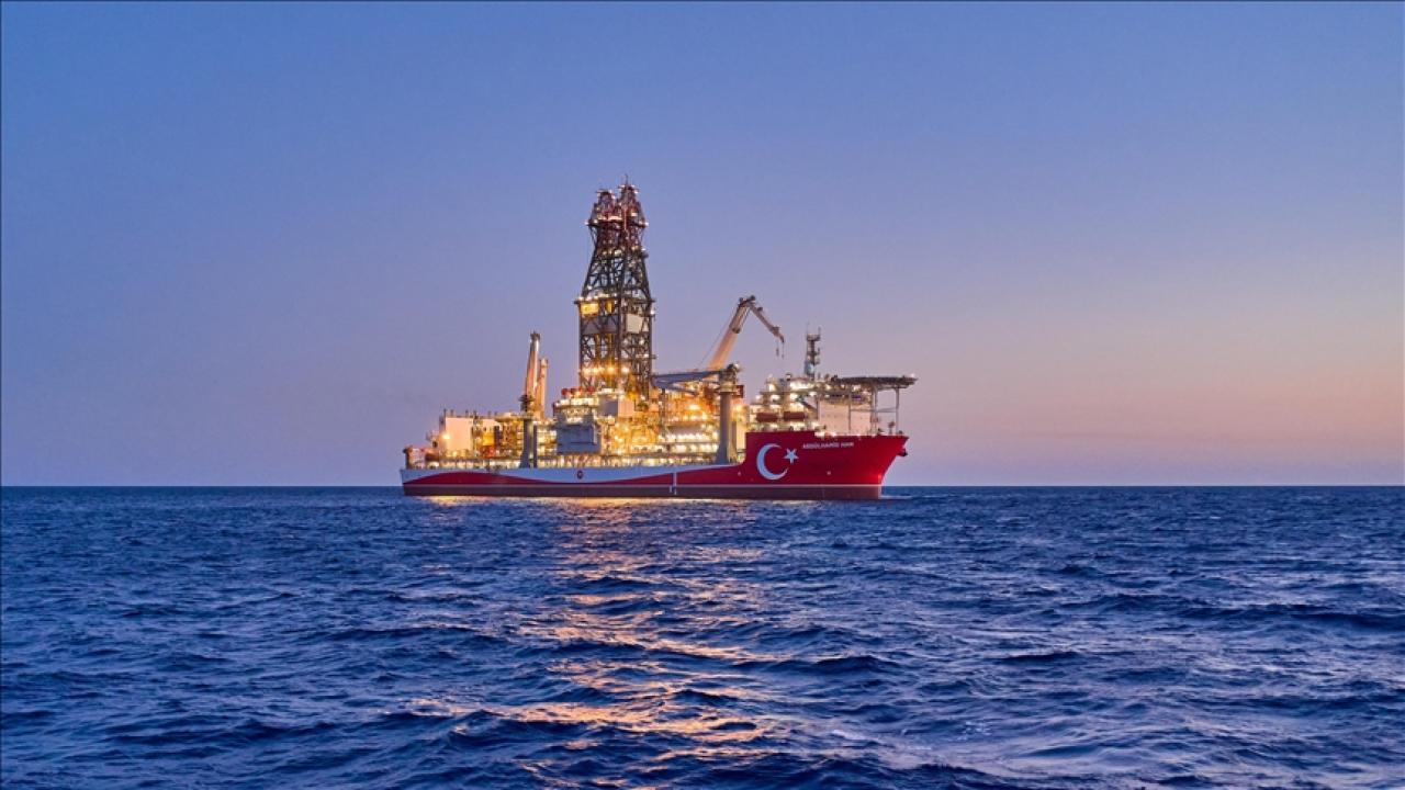 Karadeniz'de iki yeni sondaj yapılacak