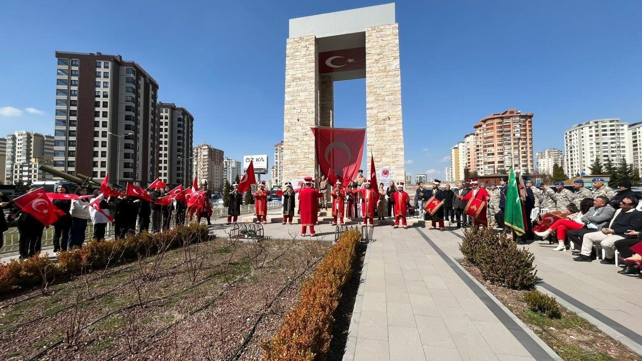 Kayseri'deki Çanakkale Deniz Zaferi'nin 111. yıl dönümü kutlandı