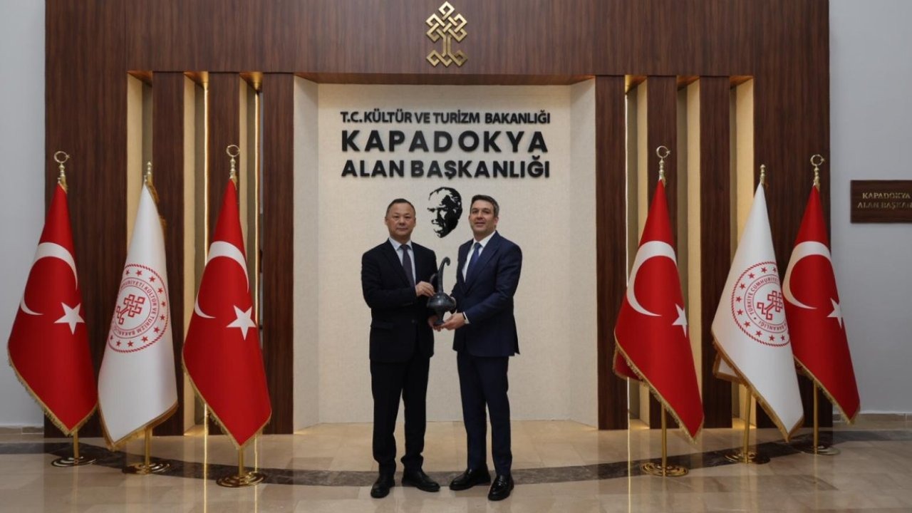 Kırgızistan'ın Ankara Büyükelçisi Kazakbaev'den Kapadokya Alan Başkanlığına ziyaret