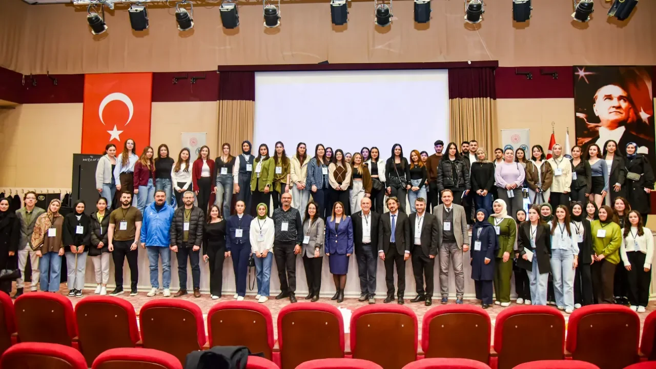 KMÜ’de yapay zeka zirvesi