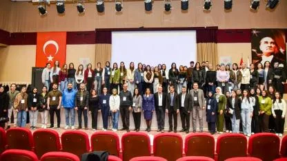 KMÜ’de yapay zeka zirvesi