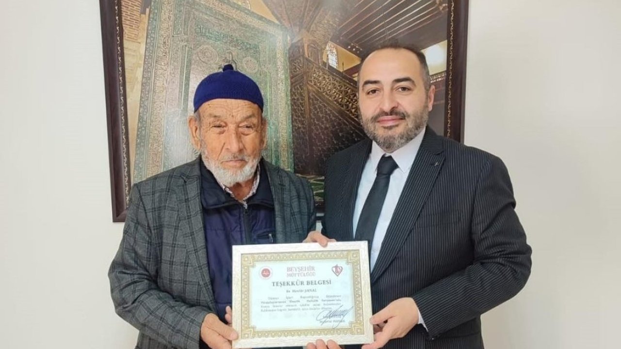 Konya'da 84 yaşındaki hafız il ikincisi oldu