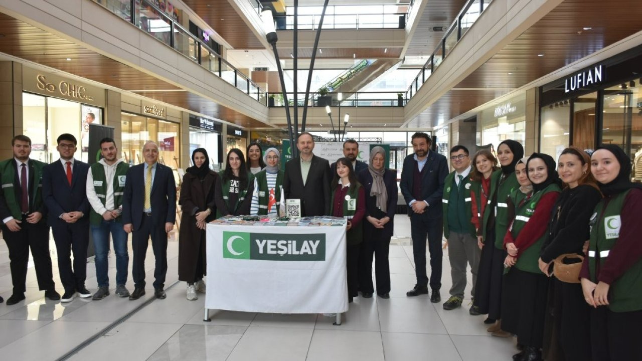 Konya'da YEDAM danışanlarının yaptığı resimler sergilendi