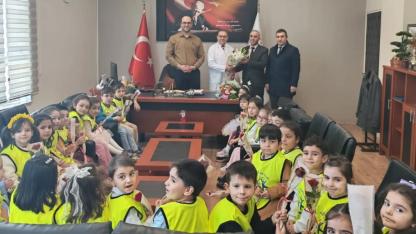 Miniklerden anlamlı ziyaret