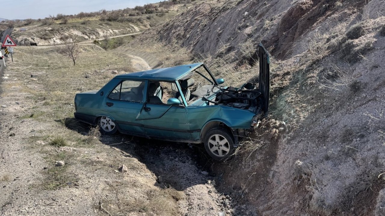 Nevşehir'de şarampole devrilen otomobilin sürücüsü yaralandı