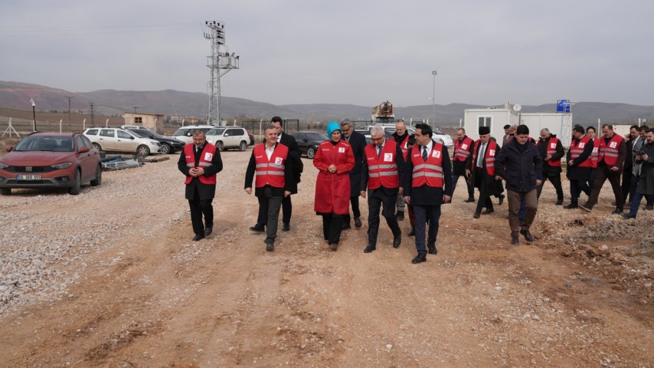 Türk Kızılay ile Güney Koreli şirketin kuracağı plazmadan ilaç üretim tesisinin temeli atıldı