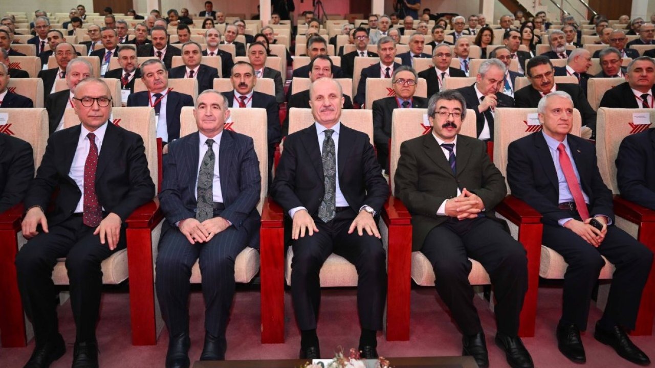 YÖK Başkanı Özvar, "Üniversitelerarası Kurul Başkanlığı Genel Kurulu" toplantısında konuştu: