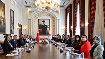 Adalet Bakanı Gürlek, Hollanda Adalet ve Güvenlik Bakanı Van Weel ile görüştü: