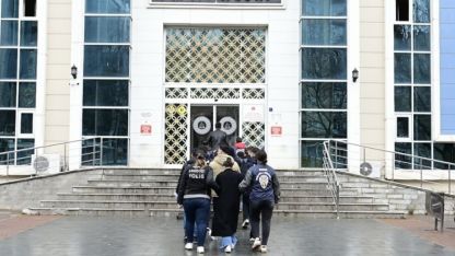 Kırşehir merkezli yasa dışı bahis soruşturmasında 8 şüpheli tutuklandı